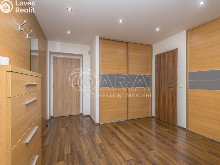 Sale family house Zbuzany, Lomená č. 51