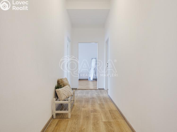 Prodej bytu 2+1 Český Těšín, Odboje 1220/5 č. 7