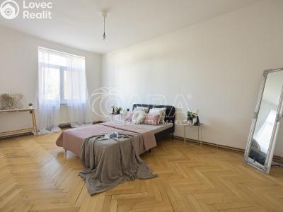 Sale apartment 2+1 Český Těšín, Odboje č. 2