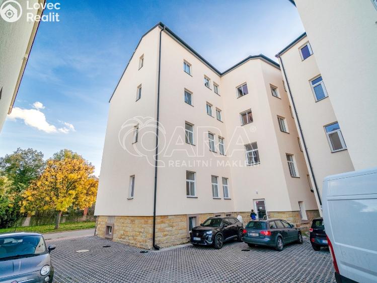 Pronájem bytu 1+KK Kralupy nad Vltavou, S. K. Neumanna 160 č. 26