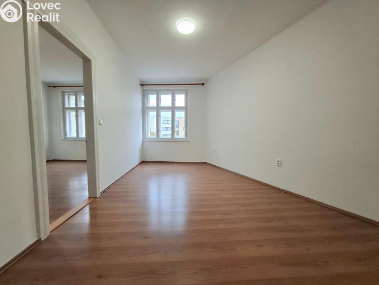 Pronájem bytu 2+1 Dobruška, Šubertovo nám. 113 č. 7