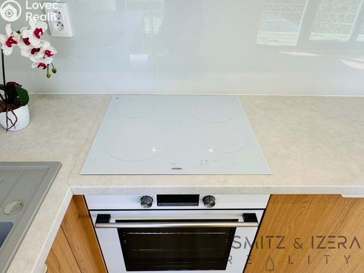 Pronájem bytu 2+KK Mníšek pod Brdy, U Kolejí 1623 č. 15