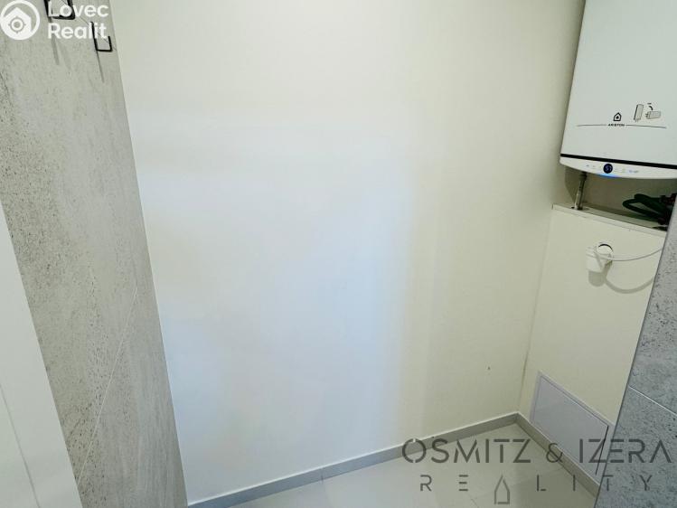 Pronájem bytu 2+KK Mníšek pod Brdy, U Kolejí 1623 č. 21