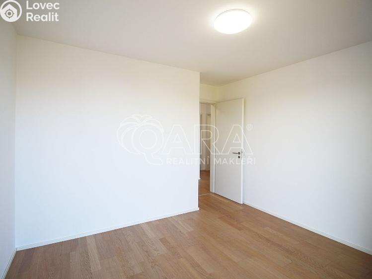 Pronájem bytu 3+KK Praha, Plzákova 1139/6 č. 7