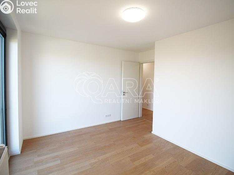 Pronájem bytu 3+KK Praha, Plzákova 1139/6 č. 9