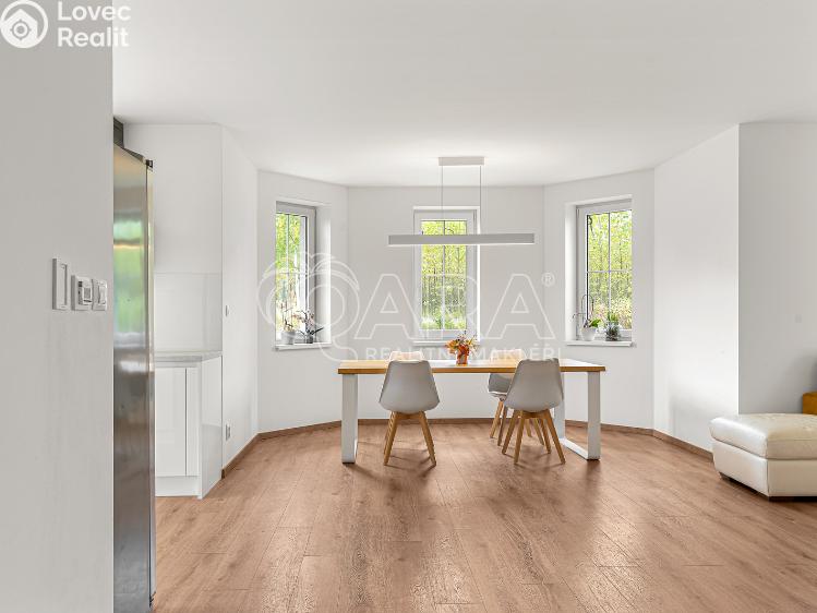 Prodej rodinného domu Postřižín, Jelení 513 č. 7