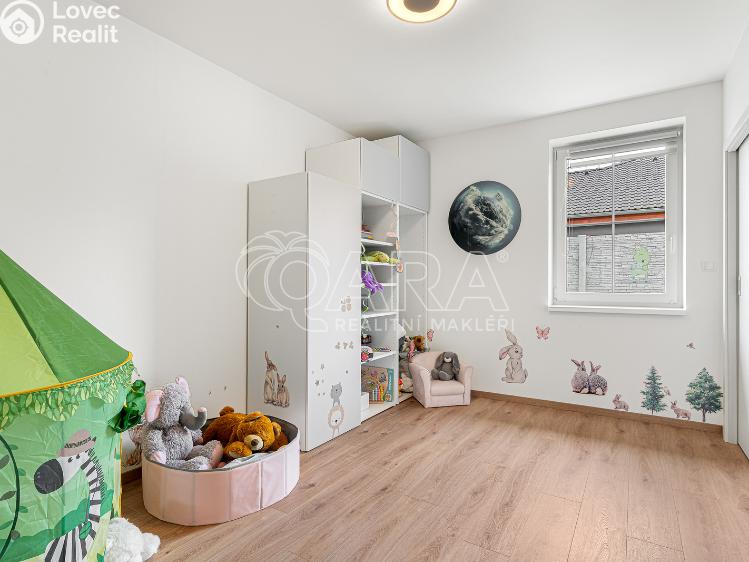 Prodej rodinného domu Postřižín, Jelení 513 č. 16