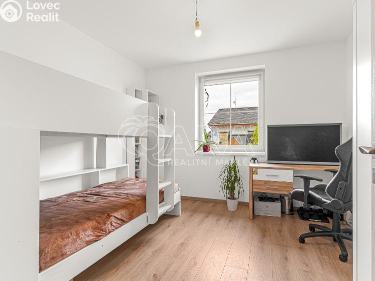 Prodej rodinného domu Postřižín, Jelení 513 č. 17