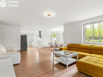 Prodej rodinného domu Postřižín, Jelení 513 č. 4