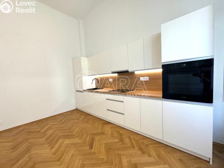 Pronájem kanceláře Praha, Revoluční č. 2