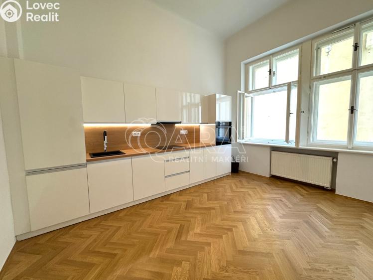 Pronájem kanceláře Praha, Revoluční č. 6