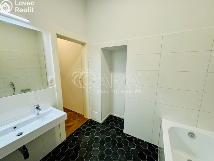 Pronájem kanceláře Praha, Revoluční č. 17