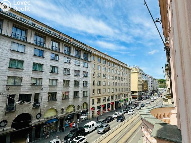 Pronájem kanceláře Praha, Revoluční č. 19