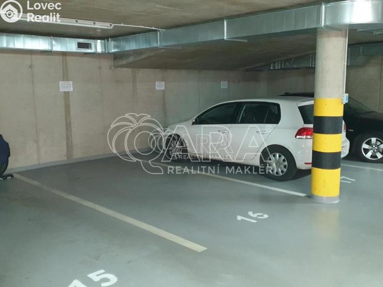 Pronájem garážového stání Praha, Baranova 2869/35 č. 1