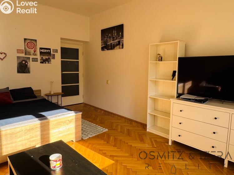 Pronájem bytu 1+1 Praha, Franty Kocourka 2322/12 č. 7