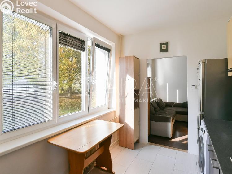 Продажа квартиры 2+1 Praha, Vítkovická 373 č. 5