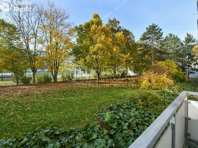 Продажа квартиры 2+1 Praha, Vítkovická 373 č. 15