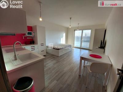 Prodej bytu 1+KK Praha 18, Kadečkové č. 4