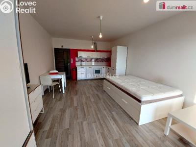 Prodej bytu 1+KK Praha 18, Kadečkové č. 6