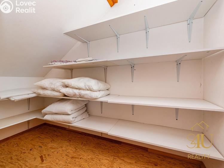 Prodej rodinného domu Malečov č. 10