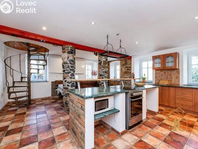 Продаж сімейного будинку Malečov č. 3