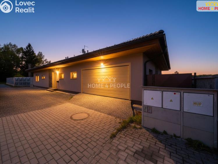 Prodej rodinného domu Srubec, Slunečná č. 3