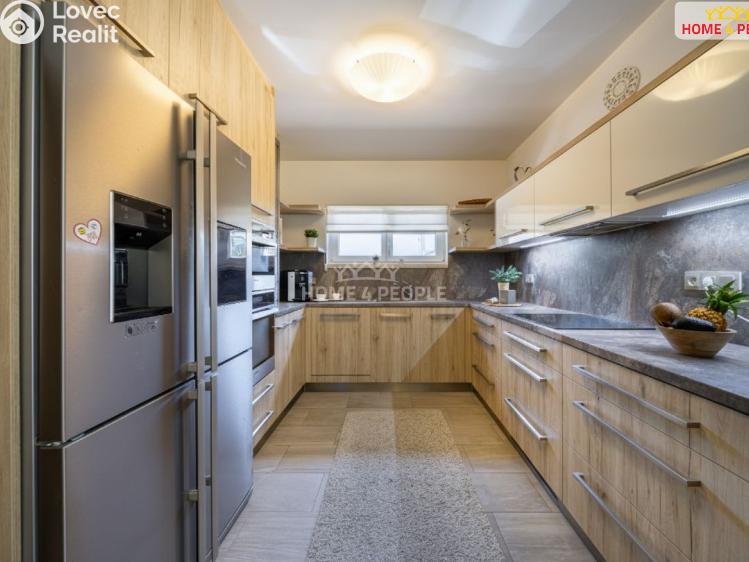 Prodej rodinného domu Srubec, Slunečná č. 8