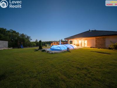 Prodej rodinného domu Srubec, Slunečná č. 6