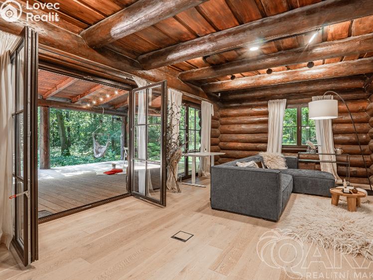 Prodej rodinného domu Hradištko, Kersko 847 č. 3