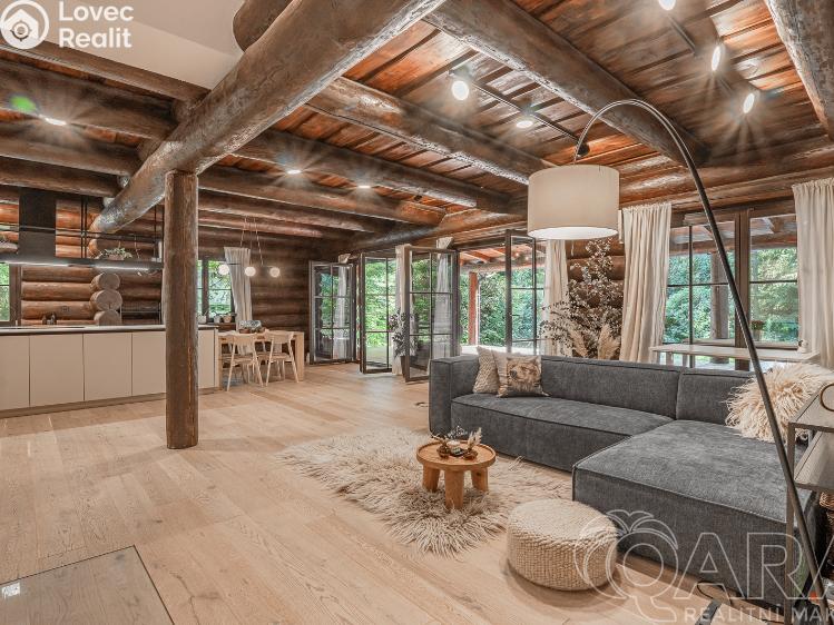 Prodej rodinného domu Hradištko, Kersko 847 č. 11