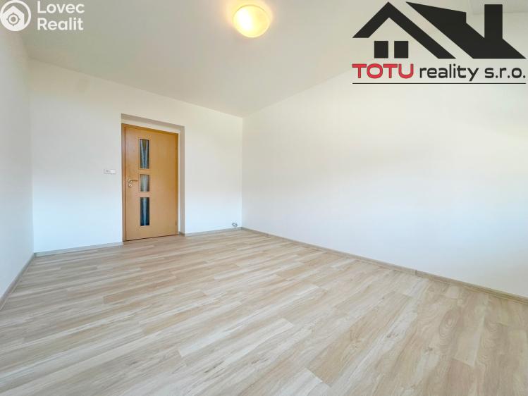 Pronájem bytu 3+1 Náchod, U Zastávky č. 8