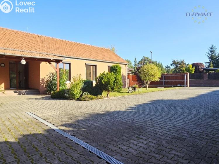 Prodej rodinného domu Zlosyň č. 3