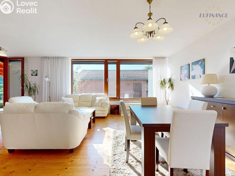 Prodej rodinného domu Zlosyň č. 6