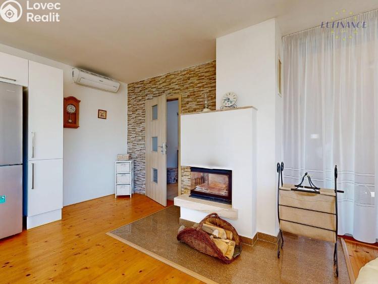 Prodej rodinného domu Zlosyň č. 7