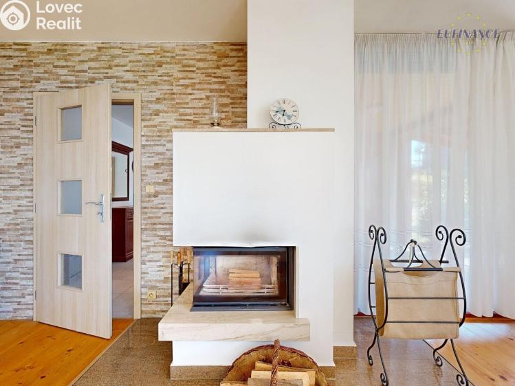 Prodej rodinného domu Zlosyň č. 10