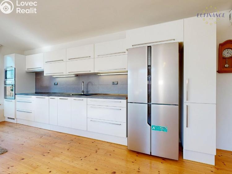 Prodej rodinného domu Zlosyň č. 11