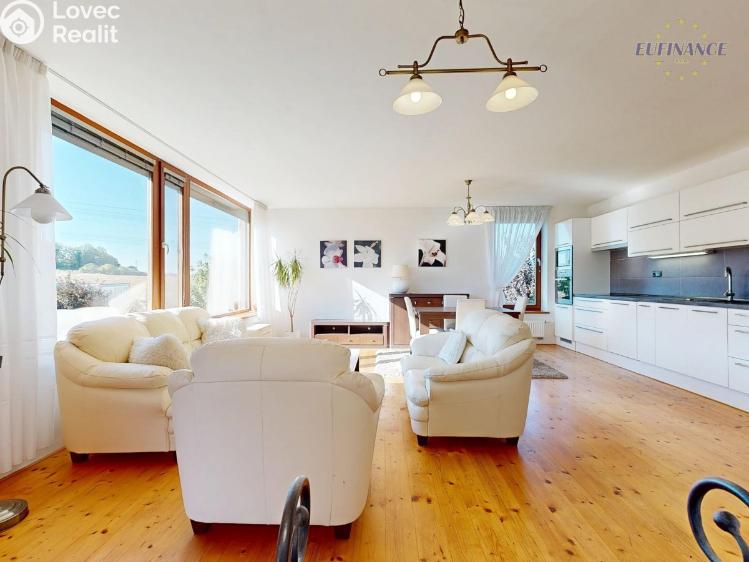 Prodej rodinného domu Zlosyň č. 13