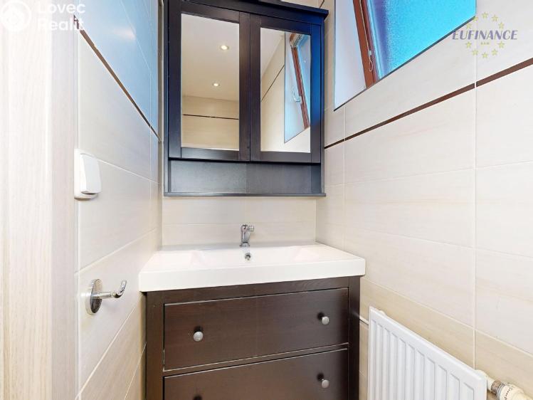 Prodej rodinného domu Zlosyň č. 25