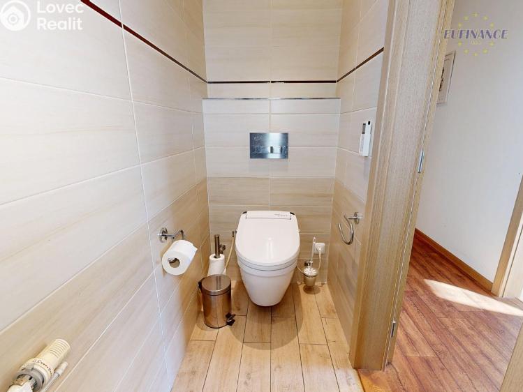 Prodej rodinného domu Zlosyň č. 27