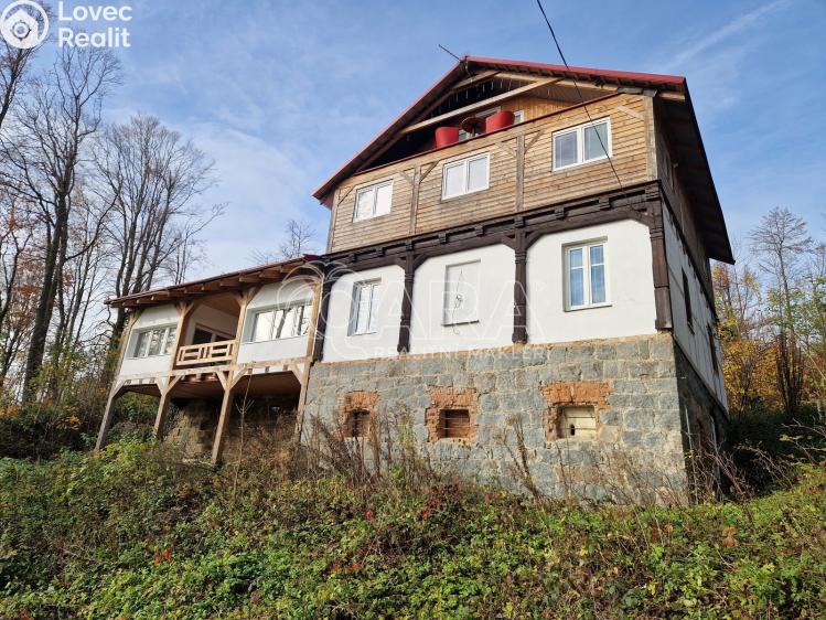 Продаж сімейного будинку Lobendava č. 4