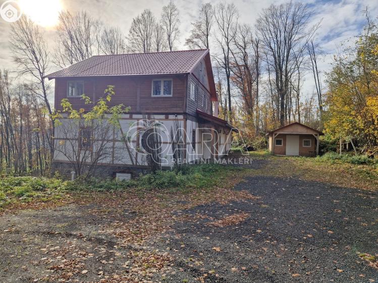 Продаж сімейного будинку Lobendava č. 5