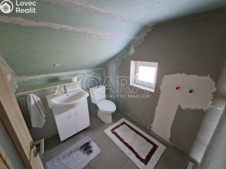 Продаж сімейного будинку Lobendava č. 33