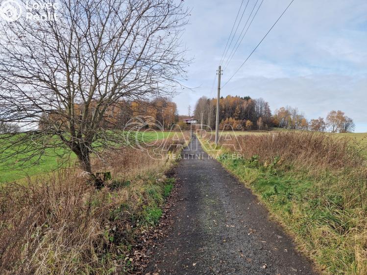 Продаж сімейного будинку Lobendava č. 39