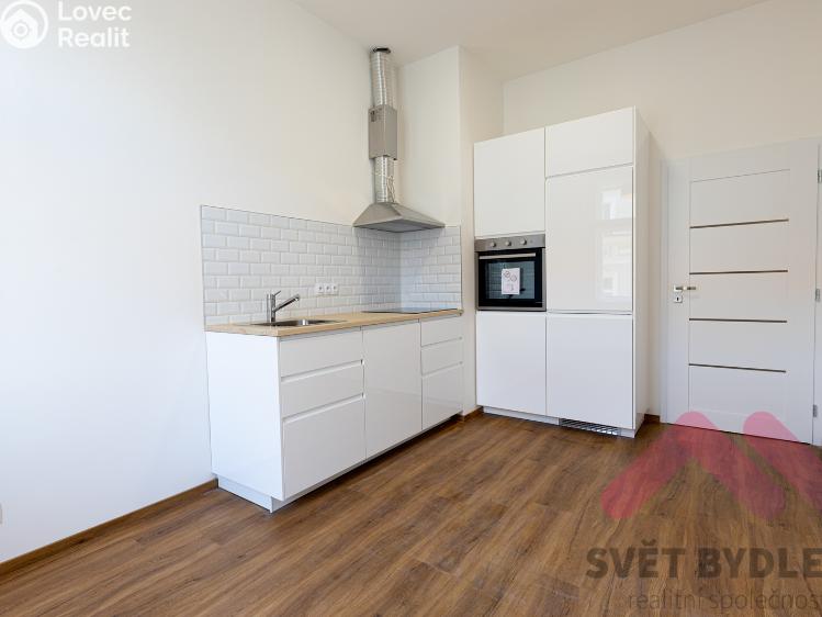 Pronájem bytu 1+1 Praha, Nad Královskou oborou 268/41 č. 2