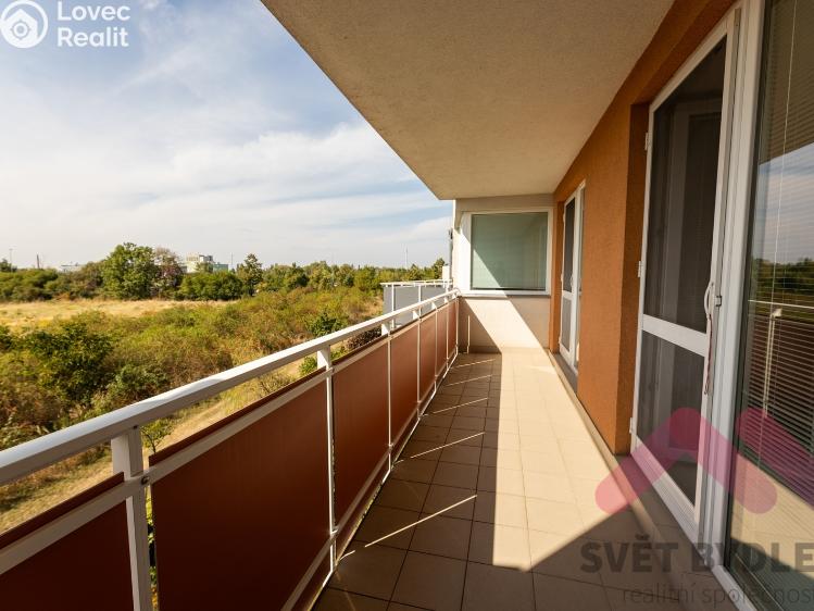 Pronájem bytu 3+KK Praha, V osikách 520/8 č. 1