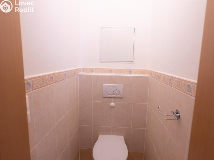 Pronájem bytu 3+KK Praha, V osikách 520/8 č. 19