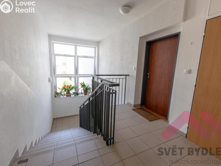 Pronájem bytu 3+KK Praha, V osikách 520/8 č. 20