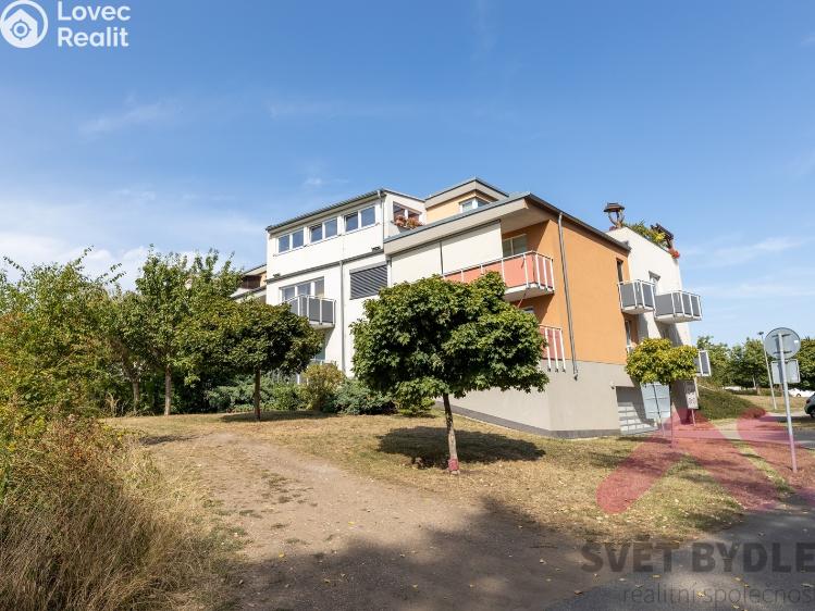 Pronájem bytu 3+KK Praha, V osikách 520/8 č. 29