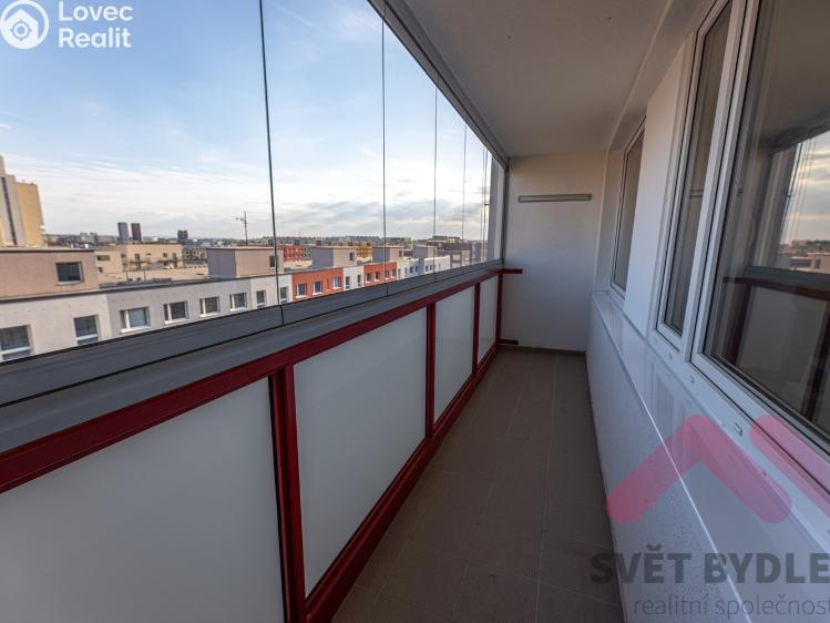 Pronájem bytu 2+KK Praha, Mezi školami 2321/2 č. 3