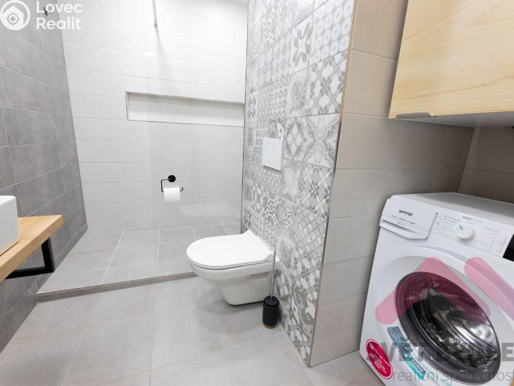 Pronájem bytu 2+KK Praha, Mezi školami 2321/2 č. 14